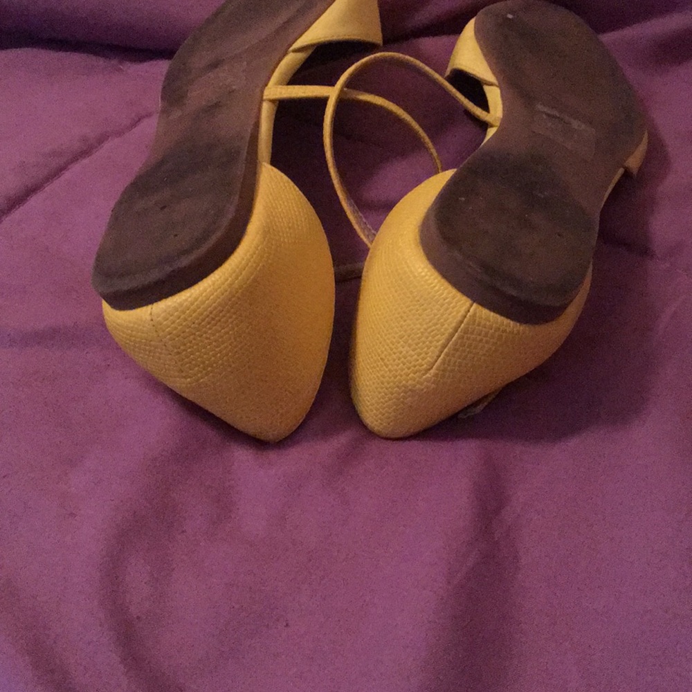 Flats - Picture 4 of 4